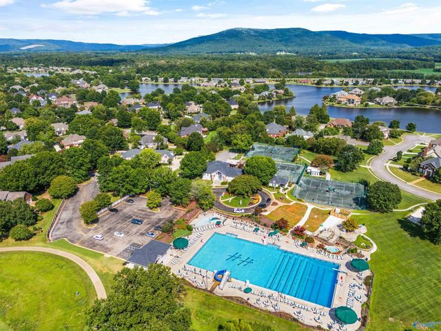 2640 Bransford Trail, Owens Cross Roads, AL 35763