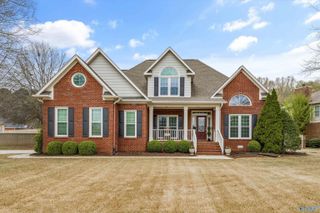 2640 Bransford Trail, Owens Cross Roads, AL 35763