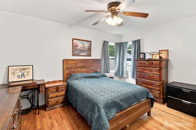 6 Burnham Road, East Brunswick, NJ 08816