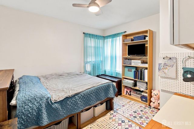 6 Burnham Road, East Brunswick, NJ 08816