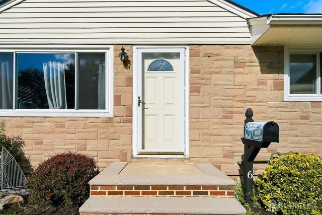6 Burnham Road, East Brunswick, NJ 08816