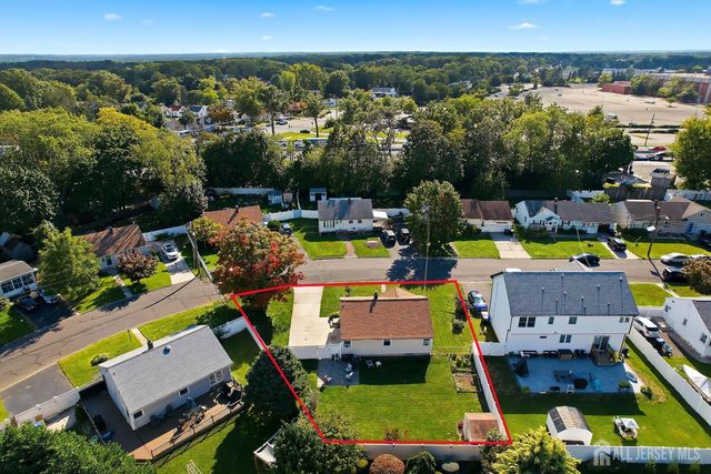 6 Burnham Road, East Brunswick, NJ 08816