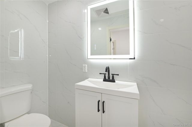 64-46 217th Street, Bayside, NY 11364