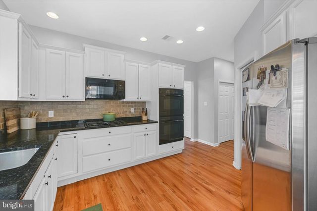 901 RIDGEVIEW DR, Morgantown, PA 19543