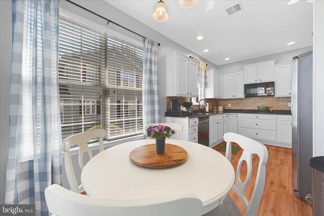 901 RIDGEVIEW DR, Morgantown, PA 19543