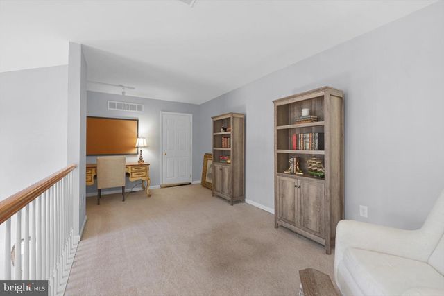 901 RIDGEVIEW DR, Morgantown, PA 19543