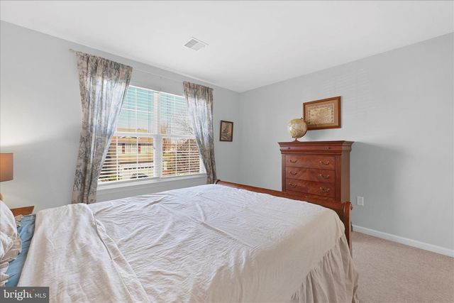 901 RIDGEVIEW DR, Morgantown, PA 19543