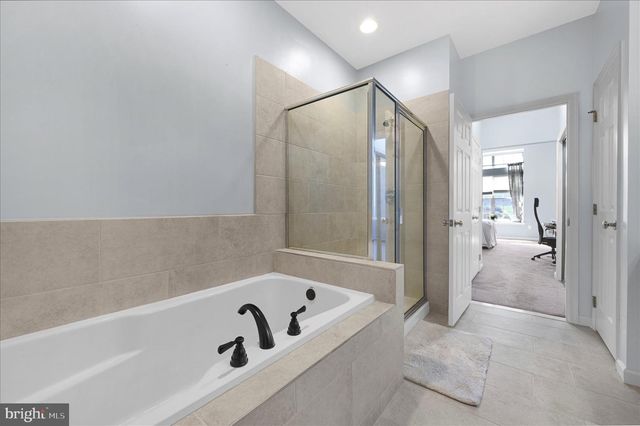 901 RIDGEVIEW DR, Morgantown, PA 19543