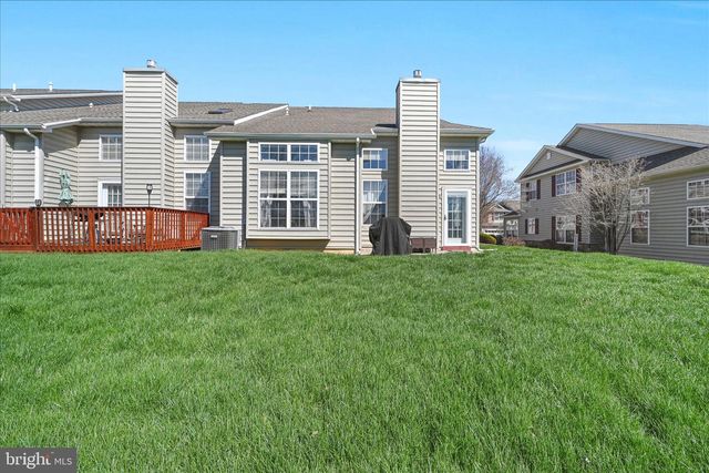 901 RIDGEVIEW DR, Morgantown, PA 19543