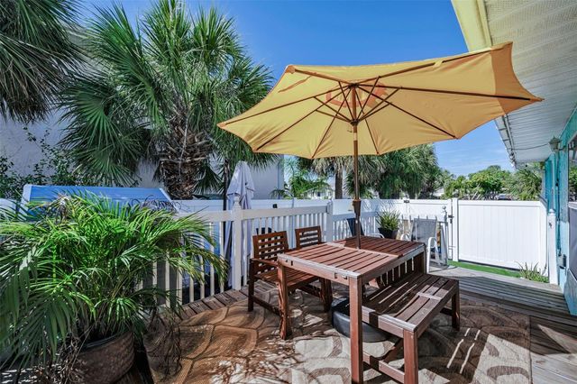 504 70TH AVENUE, St Pete Beach, FL 33706