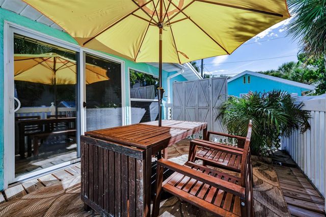 504 70TH AVENUE, St Pete Beach, FL 33706