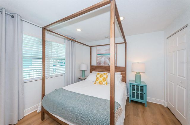 504 70TH AVENUE, St Pete Beach, FL 33706