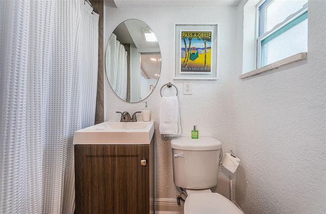 504 70TH AVENUE, St Pete Beach, FL 33706