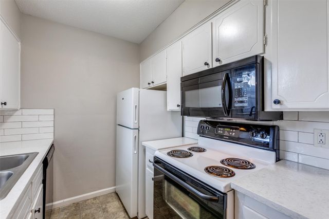 3459 Greystone DR, Austin, TX 78731