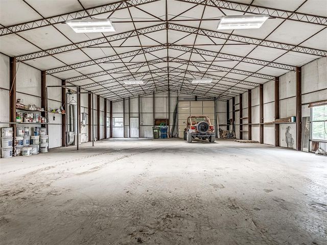 15700 Holt Road, Skiatook, OK 74070