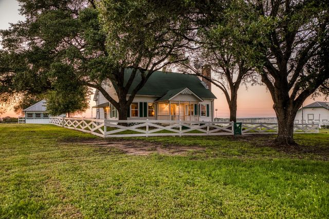 Lot 7000 S Fm 332 S, Brenham, TX 77833