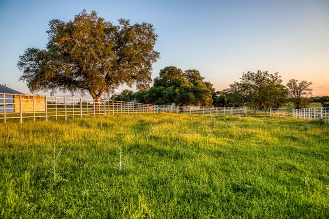 Lot 7000 S Fm 332 S, Brenham, TX 77833