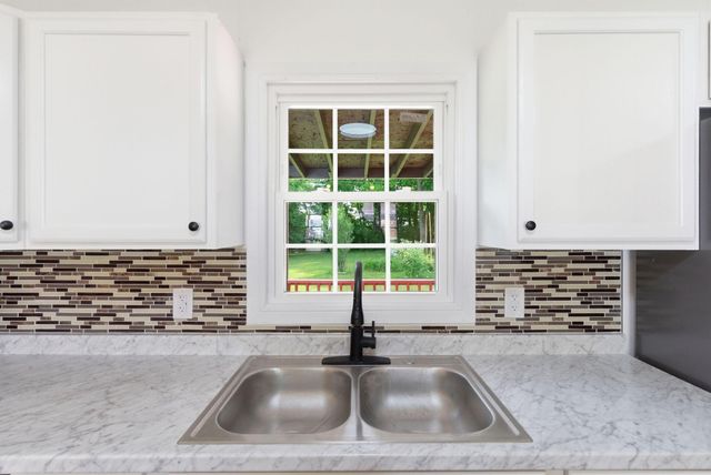 129 Boyden Court, Danville, KY 40422
