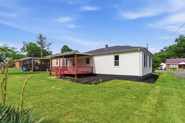 129 Boyden Court, Danville, KY 40422