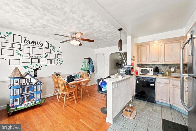338 S STRATFORD RD, Glenolden, PA 19036