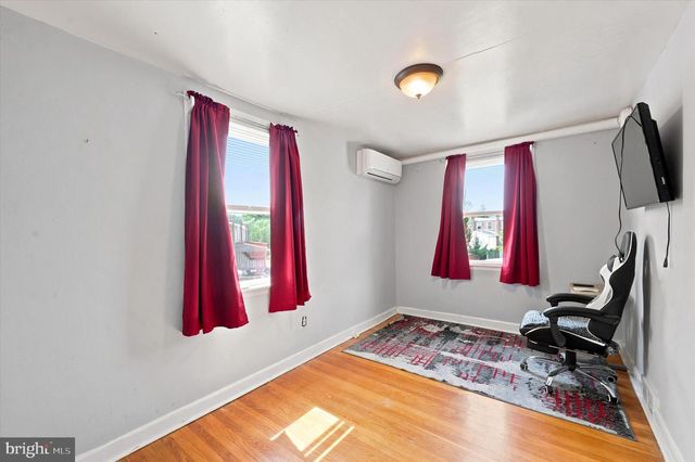 338 S STRATFORD RD, Glenolden, PA 19036