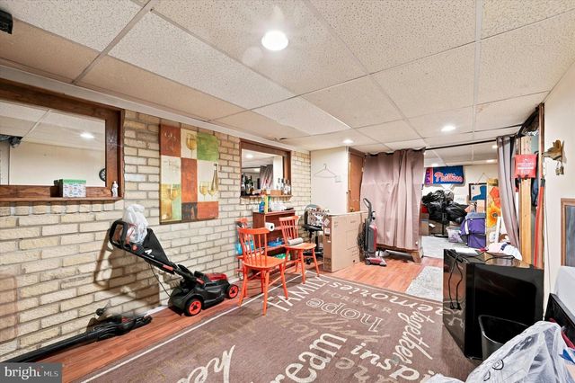 338 S STRATFORD RD, Glenolden, PA 19036