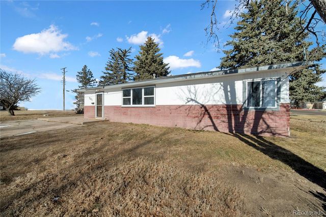 701 4th Street, Akron, CO 80720