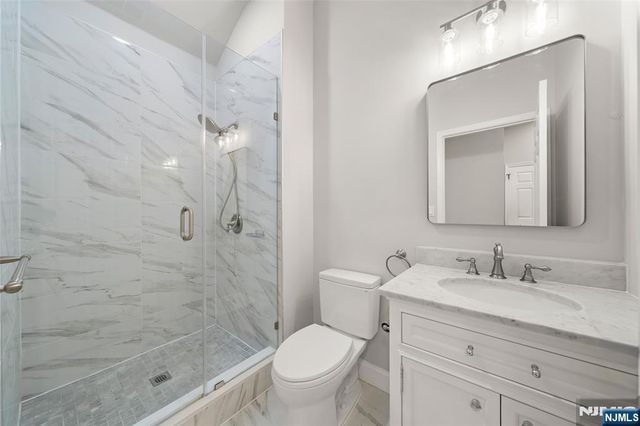 25 Woods Edge Road 25, Old Tappan, NJ 07675