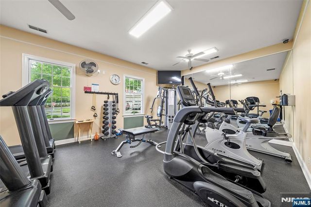 25 Woods Edge Road 25, Old Tappan, NJ 07675