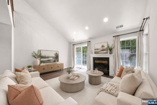 25 Woods Edge Road 25, Old Tappan, NJ 07675