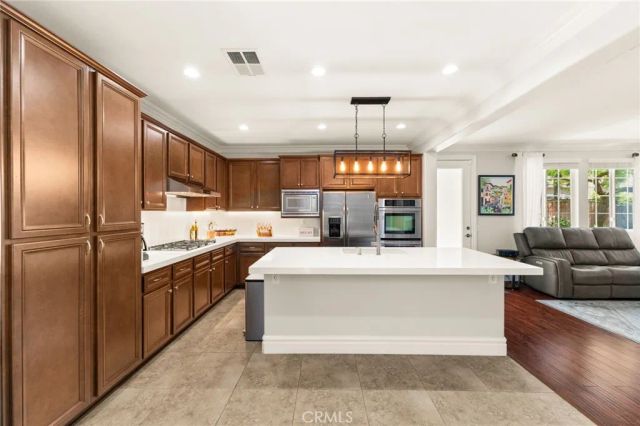 13401 Hammer, Chino, CA 91710