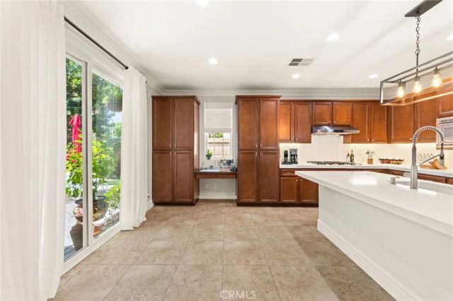 13401 Hammer, Chino, CA 91710