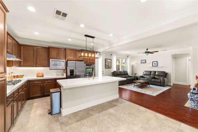 13401 Hammer, Chino, CA 91710