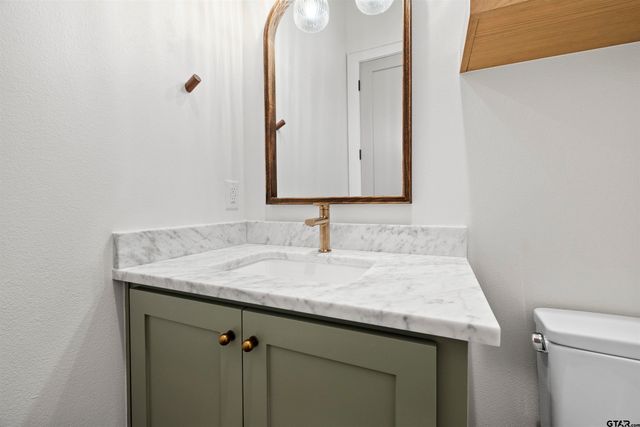 1915 Magnolia Trail, Tyler, TX 75703