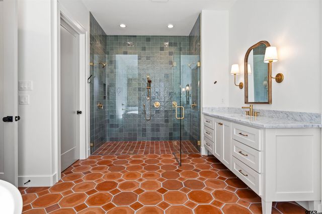 1915 Magnolia Trail, Tyler, TX 75703