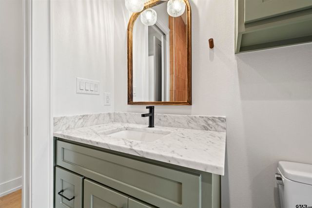 1915 Magnolia Trail, Tyler, TX 75703