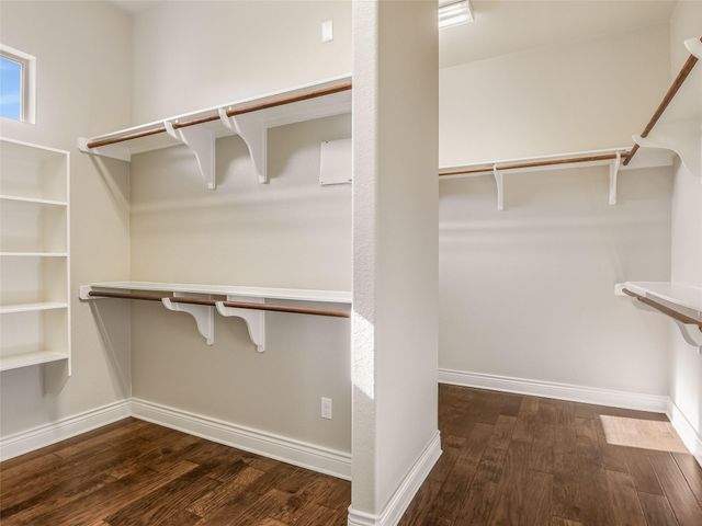 121 Wagon Gap CT, Bastrop, TX 78602