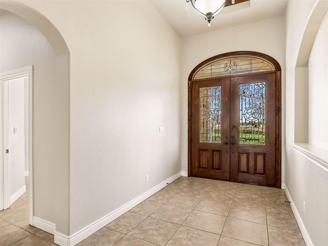 121 Wagon Gap CT, Bastrop, TX 78602