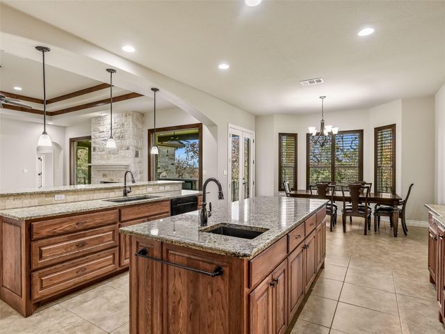 121 Wagon Gap CT, Bastrop, TX 78602