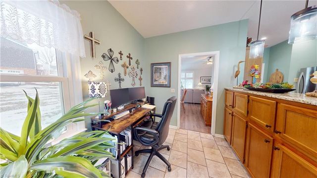 713 Old Barn Circle, Pilot Mountain, NC 27041