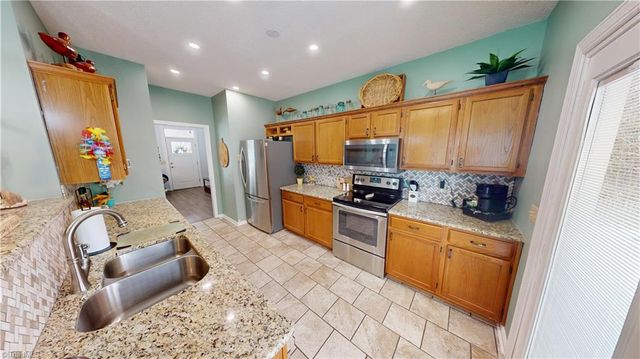 713 Old Barn Circle, Pilot Mountain, NC 27041