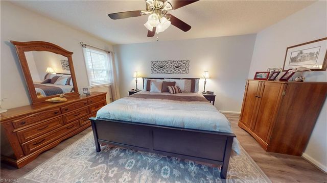 713 Old Barn Circle, Pilot Mountain, NC 27041