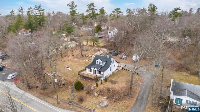 677 Warwick Turnpike, West Milford, NJ 07421