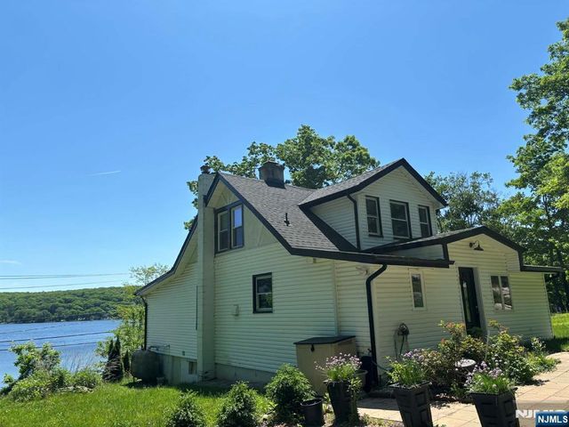 677 Warwick Turnpike, West Milford, NJ 07421
