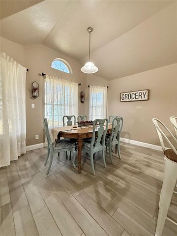 635 Windmill Way, Vidor, TX 77662