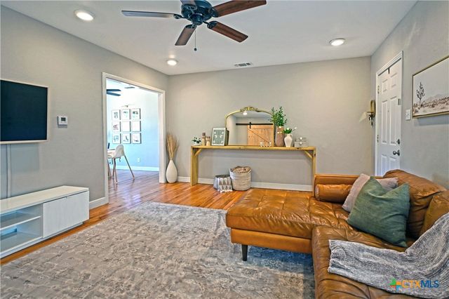 315 Winburn Avenue, Schertz, TX 78154