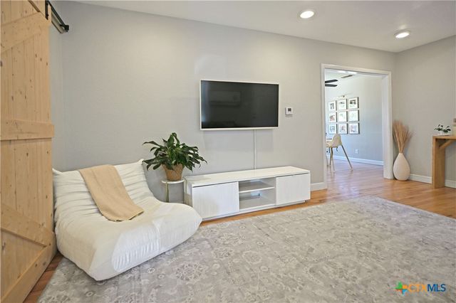 315 Winburn Avenue, Schertz, TX 78154