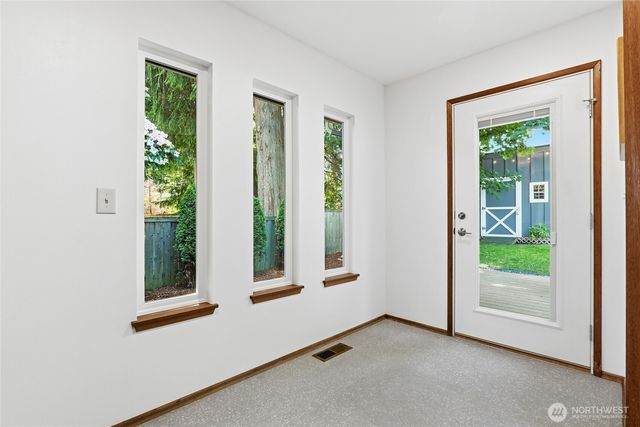 3902 222nd Street SW, Mountlake Terrace, WA 98043