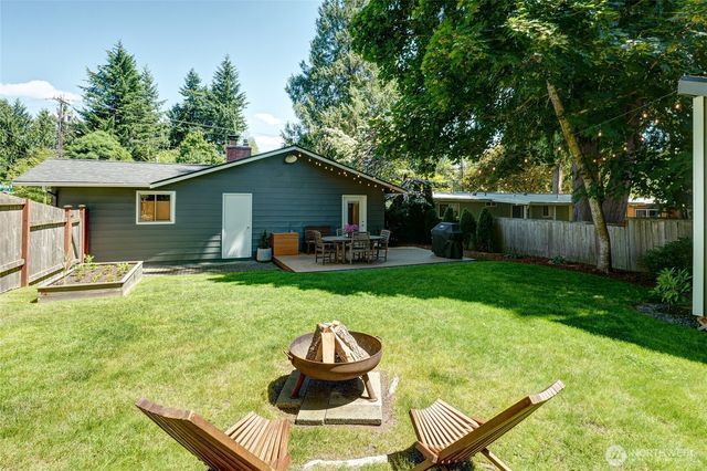3902 222nd Street SW, Mountlake Terrace, WA 98043