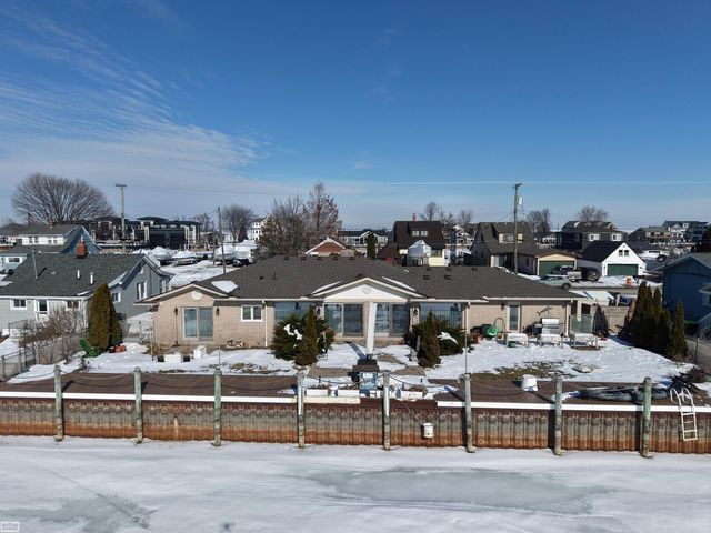 32680 S River Road, Harrison Twp, MI 48045